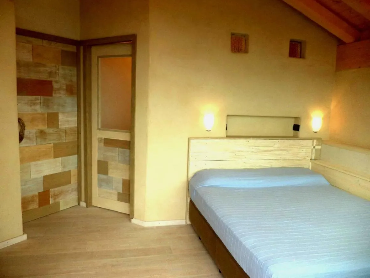 B&B Asinochevola Arveaco 0*,